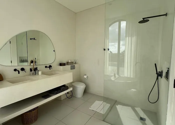 Chic Mediteranean 2 Bedroom W Private Pool Canggu