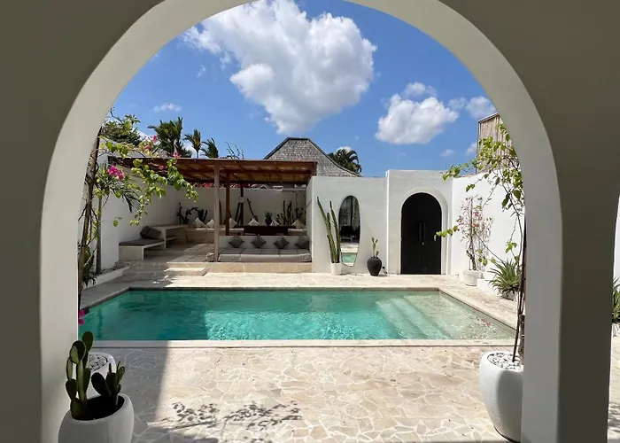 Chic Mediteranean 2 Bedroom W Private Pool Canggu